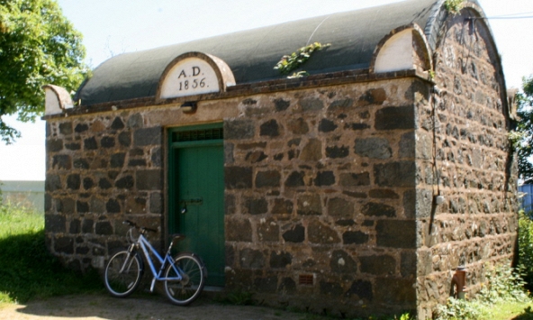 Ngỡ ngàng nhà tù bé nhất thế giới: Chỉ có vỏn vẹn 2 phòng, nằm thôi cũng thấy chật