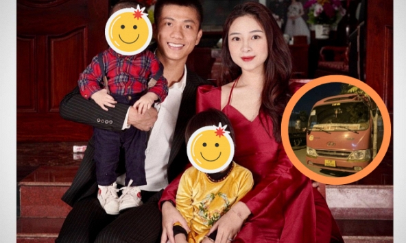 Thương xót bé trai ở Thái Bình bị bỏ quên trên xe, vợ Phan Văn Đức chia sẻ lý do không dùng dịch vụ xe đưa đón của trường học
