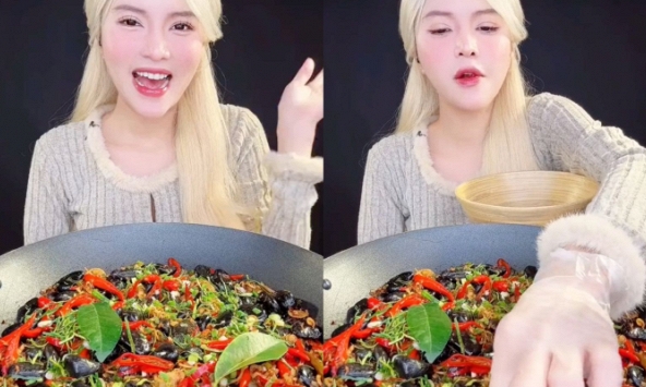 TikToker Tóc Vàng Hoe gây tranh cãi vì 'bí content' nên mukbang cả đá cuội nhưng sự thật khiến nhiều người bất ngờ