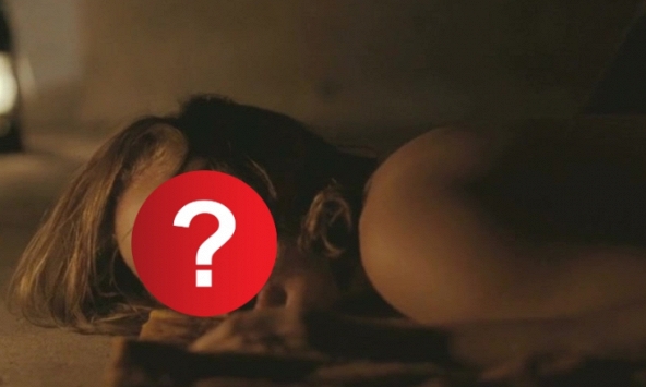 5 nữ minh tinh đẹp siêu thực, 'trút hết xiêm y' vì nghệ thuật