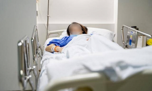 Người phụ nữ mắc ba bệnh ung thư liên tiếp trong một năm, bác sĩ chỉ ra hai thứ có thể là 'hung thủ'