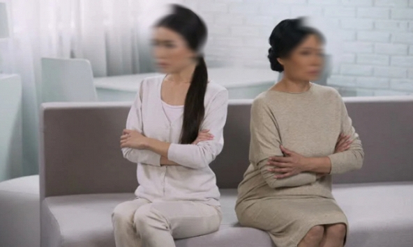 Phát hiện mẹ chồng lương hưu 8 triệu nhưng tháng nào hết tháng đó dù không tiêu gì, tôi nhắc bà giữ tiền phòng thân thì lĩnh ngay hậu quả