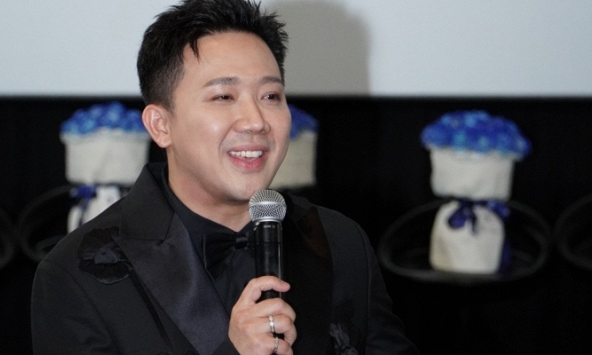 Trấn Thành xuất hiện giữa lúc có ồn ào liên quan Tùng Dương - Hà Trần, thần thái thế nào?