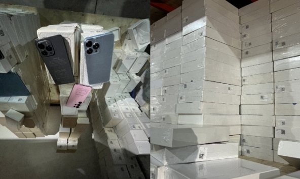 Từ TikTok shop, phát hiện kho chất đống hàng nghìn iPhone, máy tính bảng... nghi nhập lậu ở Hà Nội
