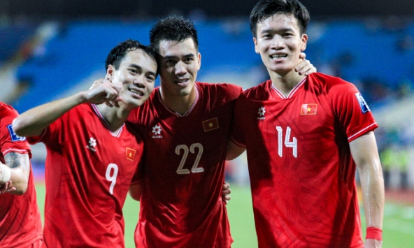 Lý do Văn Toàn thi đấu xuất sắc giúp ĐT Việt Nam thắng Philippines nhưng bị loại ở trận gặp Iraq