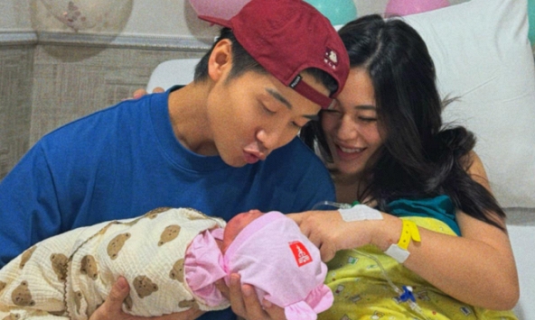 Sao Vbiz đón con đầu lòng sau 5 tháng tổ chức đám cưới