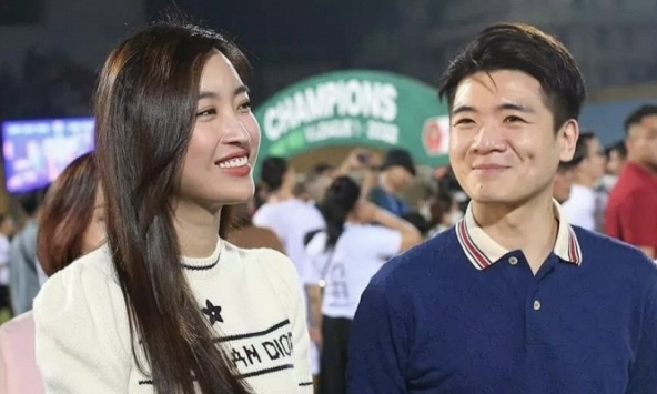 Hoa hậu Đỗ Mỹ Linh có anh chồng 'cực phẩm': Làm bố đơn thân, giấu kĩ danh tính vợ nhưng cách dạy con miễn chê