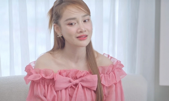 Nhã Phương trầm cảm vì mang bầu trước khi làm đám cưới với Trường Giang 