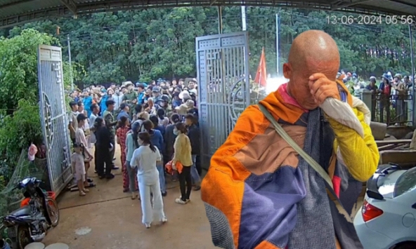  Hàng trăm người tìm đến nơi ông Thích Minh Tuệ ẩn tu: Người nhà gửi đơn đề nghị xử lý các trường hợp lợi dụng hình ảnh, livestream