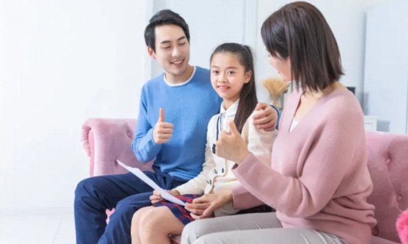 Nếu trong gia đình xuất hiện 3 dấu hiệu này, điều đó cho thấy tương lai con cái sẽ rất có triển vọng