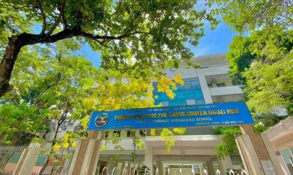 Bà mẹ Hà Nội hào hứng khoe con đỗ Chuyên Ngoại Ngữ, phụ huynh khác vào 'thả' nhẹ 1 câu nhận 'gạch đá'