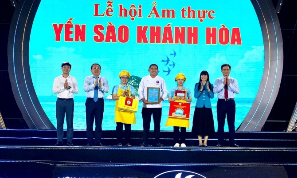 Lễ hội ẩm thực Yến sào Khánh Hòa – tôn vinh giá trị bổ dưỡng cao cấp