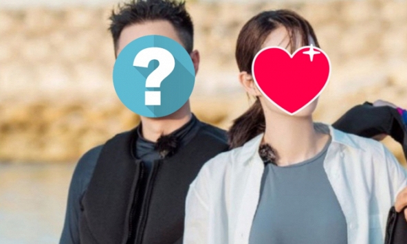 Mỹ nam giàu có nức tiếng, cưới vợ là người mẫu nội y đóng phim 18+ làm gì mà khiến phòng vé Việt chao đảo?