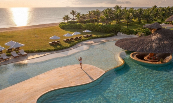 Khu nghỉ dưỡng Ana Mandara Cam Ranh: Giải thưởng danh giá Travel + Leisure Luxury Awards Asia Pacific & Top 5 Thiên đường nghỉ dưỡng biển hàng đầu Việt Nam