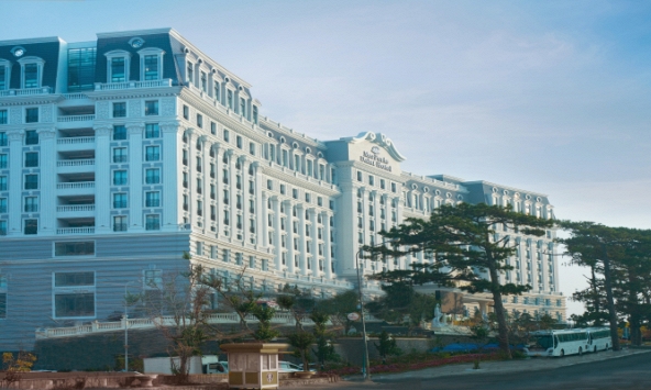 MerPerle Dalat Hotel 5 sao lớn nhất Lâm Đồng chính thức phát hết 100% công suất