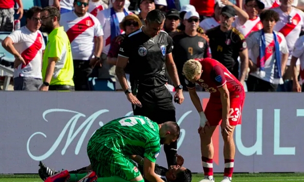 Cực căng: Trọng tài ngất xỉu ở giải mà Messi thi đấu, một thủ môn hoá người hùng 