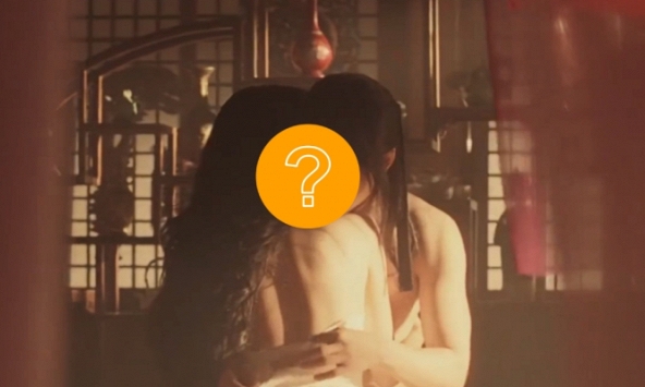 Phim Hàn 18+ gây choáng với 'cảnh nóng vẽ tranh', cặp đôi nữ chính gợi cảm tái hợp sau 14 năm