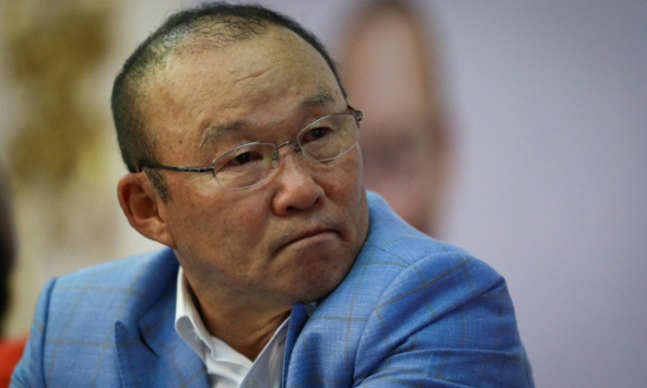 Chưa có việc ưng ý sau khi chia tay Việt Nam, ông Park Hang-seo xin việc ở tuyển Ấn Độ nhưng gặp khó chỉ vì chuyện tiền lương