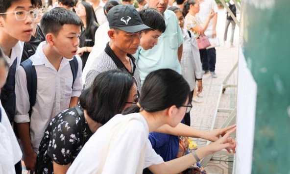 Con thi vào lớp 10 được 47 điểm, bà mẹ ở Hà Nội có quyết định khiến nhiều người 'sốc': Lần đầu tiên trong đời nghe thấy