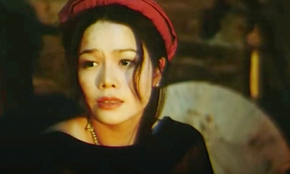 Phim cổ trang Việt đỉnh nhất: Nữ chính xinh đến phát hờn, chỉ quay cảnh cởi áo yếm cũng gây náo loạn