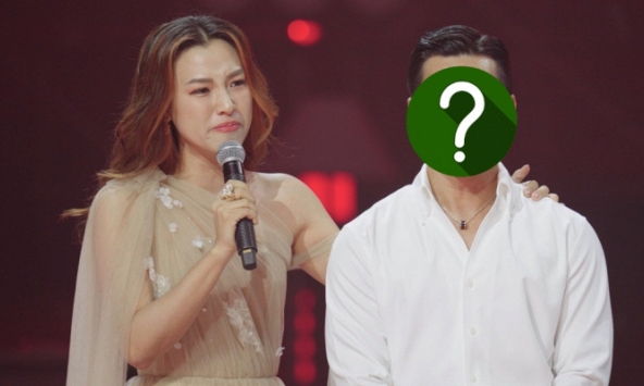 Tiết mục đỉnh nhất tập 2 'Anh trai vượt ngàn chông gai': Đứng yên 1 chỗ vẫn làm triệu người khóc ròng, thần tượng huyền thoại chiếm spotlight