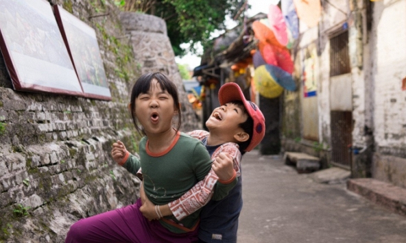 Chỉ cần nhìn 4 đặc điểm này là biết con bạn có thông minh hay không