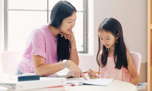 Cha mẹ cho đi một cách vị tha nhưng tại sao con cái vẫn ích kỷ, thờ ơ?