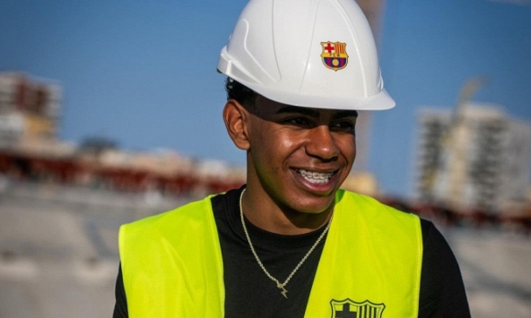 Thần đồng 17 tuổi Lamine Yamal vừa vô địch Euro phải đi làm công nhân, thực hư thế nào?