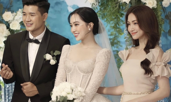 Vợ Hà Đức Chinh sinh em bé, Hòa Minzy liền có động thái tình cảm này