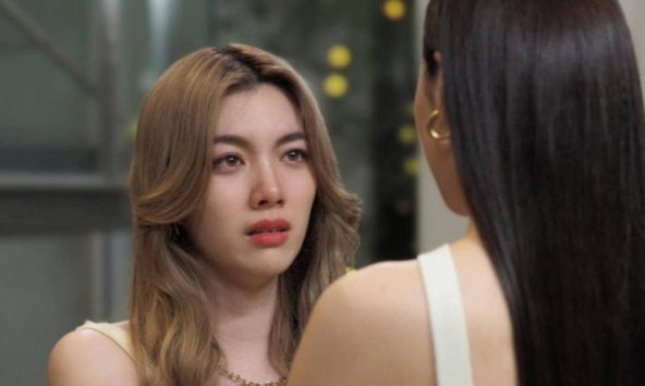 Ngày tôi sinh con, em chồng đến chăm ở cữ 1 tuần, trước khi về còn nói sẽ tặng chúng tôi căn hộ chung cư