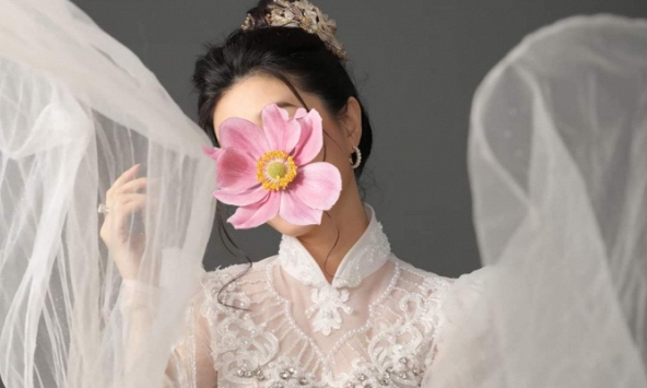 Nhan sắc không son phấn của cô đào kín tiếng nhất