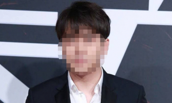 Vì 1 phút lỡ lời, nam diễn viên nổi tiếng bị lật tẩy chuyện gian dối học vấn, hình tượng học giỏi sụp đổ phút chốc