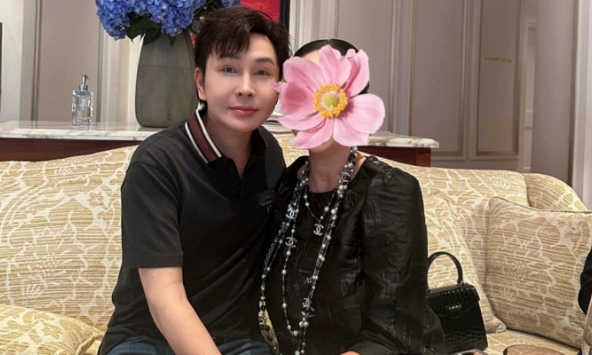 Vũ Luân khoe ảnh cuối tuần thân thiết bên mỹ nhân 'đẹp không tuổi' của Vbiz