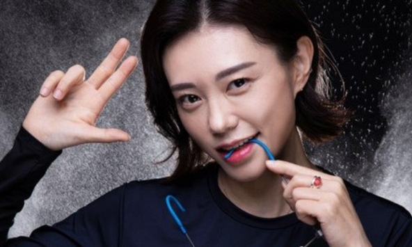 Hé lộ vật bất ly thân cực đáng yêu của nữ xạ thủ Hàn Quốc ngầu nhất Olympic được ví như nữ chính thần thái xé truyện bước ra