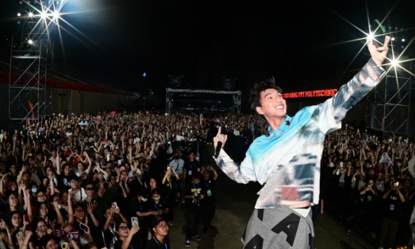 Đại nhạc hội chào tân sinh viên quy tụ dàn “Anh trai say Hi' siêu hot