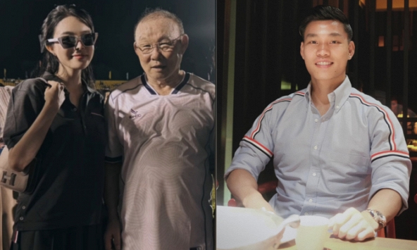 Bạn gái tin đồn nóng bỏng của Văn Thanh khoe ảnh với ông Park Hang-seo, flex độ thân thiết với HLV của nửa kia