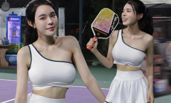 Bạn gái cầu thủ nổi tiếng lên đồ 'bỏng mắt' giữa lùm xùm pickleball “khoe thân, làm màu”