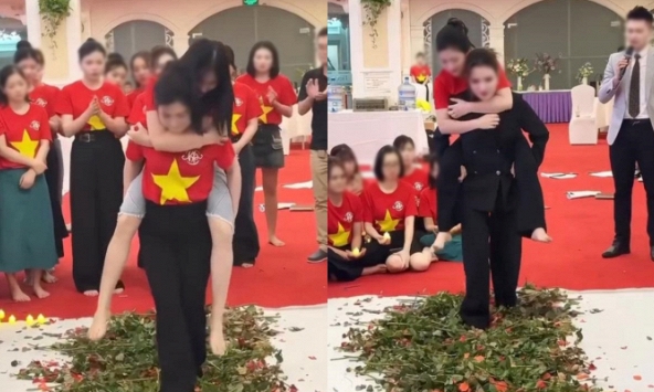Màn team building gây tranh cãi: Thử thách cõng nhau bước trên con đường trải đầy hoa hồng và nhận phần thưởng 'chạm nóc cảm xúc'