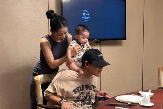 Hằng Du Mục lên tiếng sau phiên tòa ly hôn, nhận mình là 'kẻ thất bại' và cái giá phải trả là quá lớn