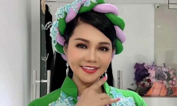 'Bà hoàng cải lương' Ngọc Huyền: Ở nhà 46 tỷ, tuổi 54 nhan sắc thế nào mà gây kinh ngạc 