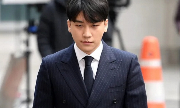 5 nghệ sĩ Kpop netizen muốn “phong sát” mãi mãi 