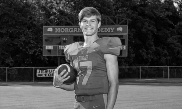 Cầu thủ 16 tuổi qua đời thương tâm