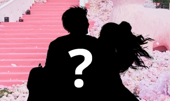 Cách chủ tịch thể hiện tình yêu điên cuồng với nàng thơ gen Z sau khi cầu hôn thành công