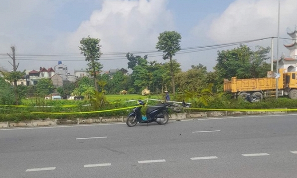 Hà Nội: 2 nhóm thanh niên hỗn chiến trong đêm, 1 người tử vong