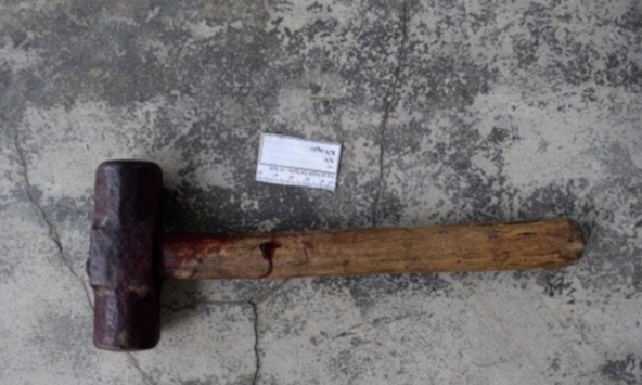 Cháu bé 13 tuổi dùng búa, gậy đánh ông nội tử vong rồi giấu xác sau nhà