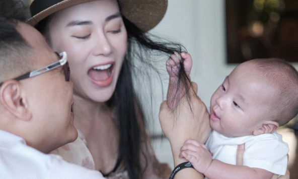 Phương Oanh bị con trai giật tóc, Shark Bình nói điều này khiến ai cũng bật cười