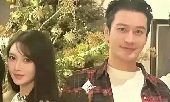 Bạn gái Huỳnh Hiểu Minh tuyên bố đủ năng lực để không phải làm 'người thứ 3'