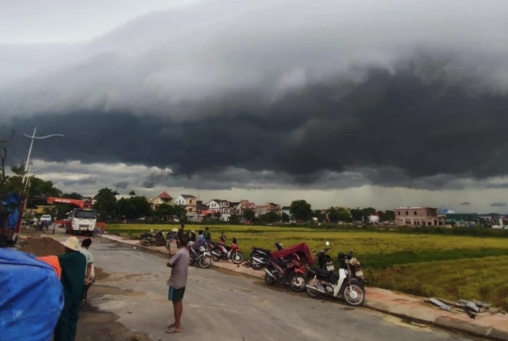'Mây sóng thần' trên bầu trời Nghệ An trước thời điểm siêu bão Yagi đổ bộ là hiện tượng gì?