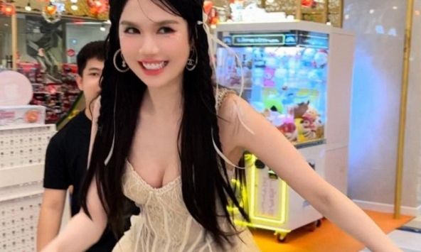 Ngọc Trinh đã biết sợ 