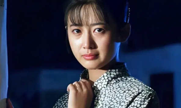 Chăm mẹ chồng 8 năm, ngày bà qua đời, tôi không có tên trong di chúc: Tìm thấy di thư bị giấu của mẹ, tôi oà khóc nức nở